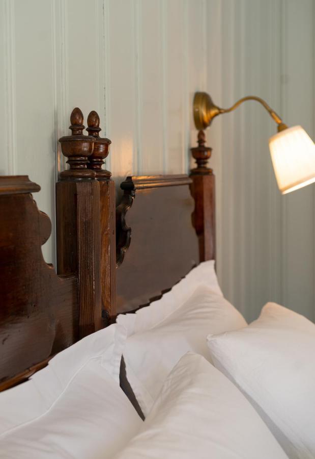 Husum Hotel Borgund Bagian luar foto