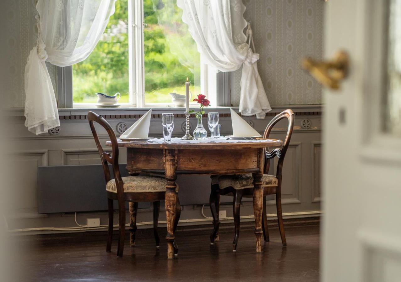 Husum Hotel Borgund Bagian luar foto